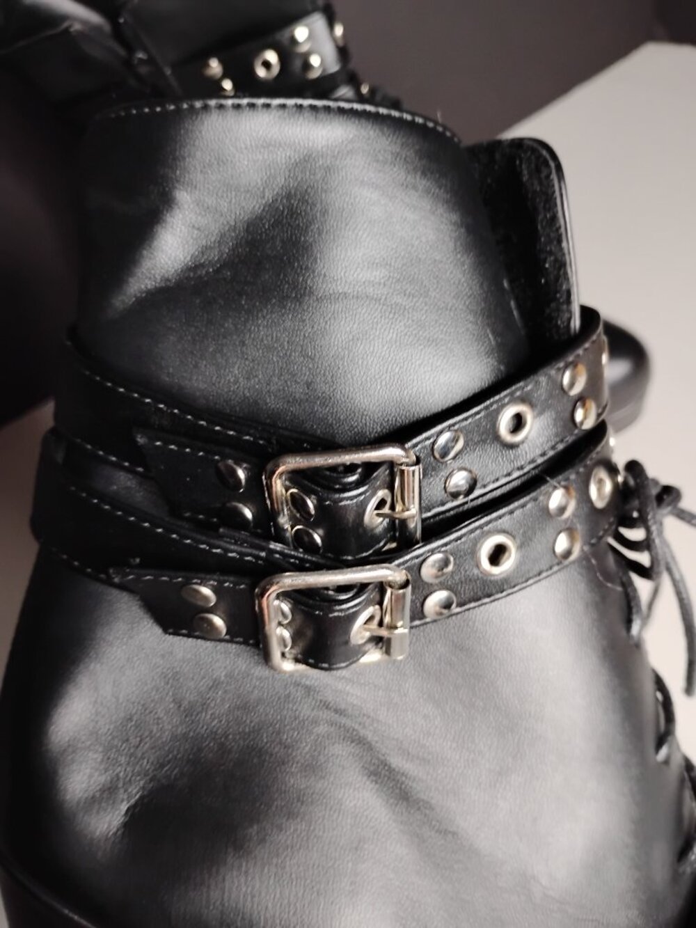 Women Studded Belt Buckle Chunky High Heel Ankle Combat Boots Faux Leather Sz44 - Picture 9 of 12